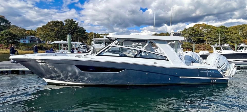 2023 WORLD CAT 400 DC for sale in Mashpee, MA