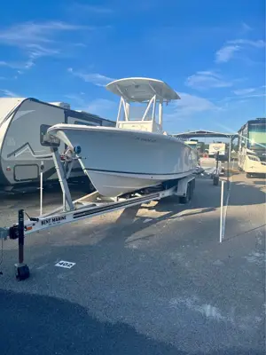 2015 Sea Hunt 225 Ultra