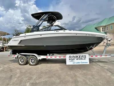 2024 Cobalt boats R6 SURF