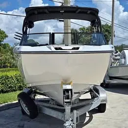 2023 Yamaha Boats 222XD