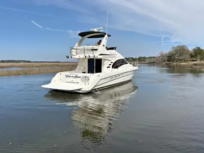 2004 Sea Ray 420 DB Sedan Bridge