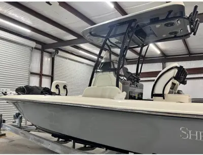 2014 26’ Shearwater Center Console Boat