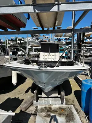 2021 Boston Whaler Montauk 19