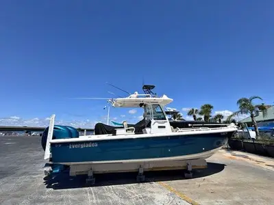 2023 EVERGLADES 273 CC
