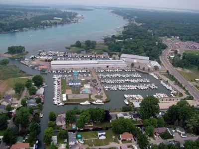 Algonac Harbour Club