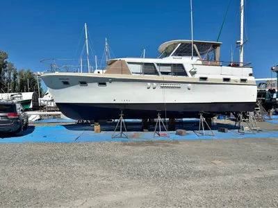 1968 Hatteras 41’ double cabin
