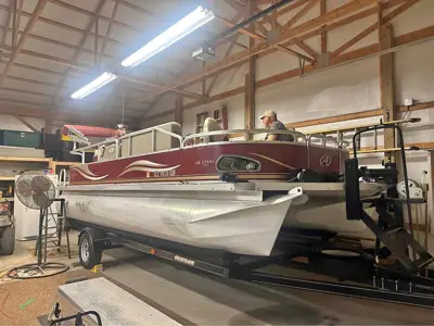 2010 Avalon SF 2100 fishing leisure 115HP