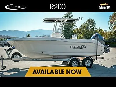 2027 Robalo R200