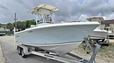 2006 2006 Sailfish 218 center console