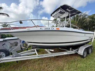 Century 2100 Center Console Boat