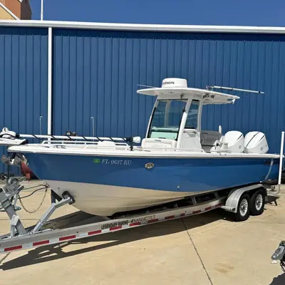 2018 EVERGLADES 273CC