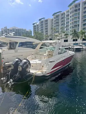 2007 Monterey Sport yatch