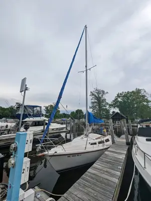 1983 Catalina 27 Tall Rig