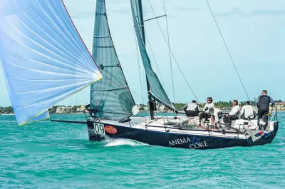 C&C30 SAIL RACE BOAT