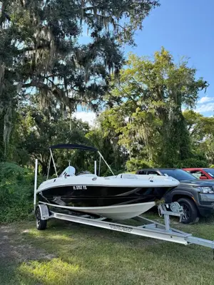 2023 Stingray Boat