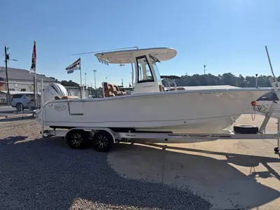 2026 Sea Hunt ultra 239