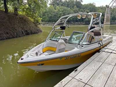 Super Air Nautique Wakeboard Boat