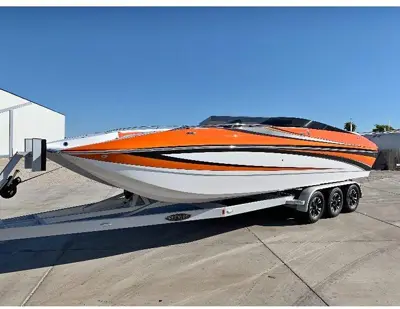 2020 26 Nordic deck boat