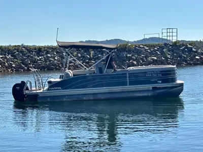2025 Harris sunliner 230