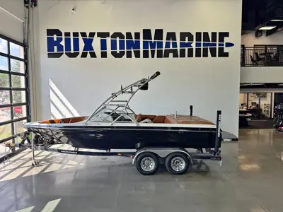 2003 Moomba Mobius LSV