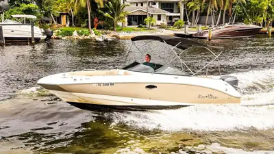 2017 Nauticstar 243dc sport deck