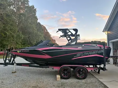 2022 Supreme zs212