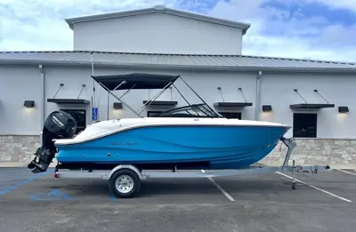 2026 Bayliner V20