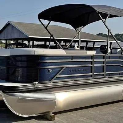 2027 Bennington 22 SSR