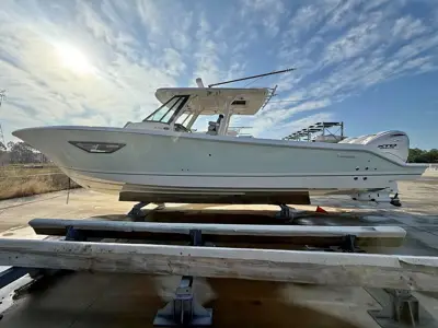 2025 Pursuit S378