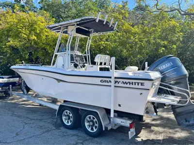 2003 Grady White 222 Fisherman