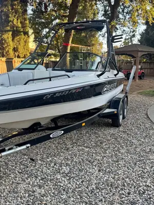 Calabria Wakeboard Boat 2003