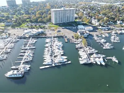 Channel Club Marina