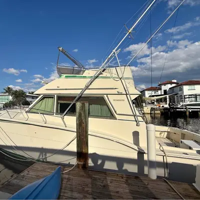 1982 Hatteras 43 Convertible Sportfish