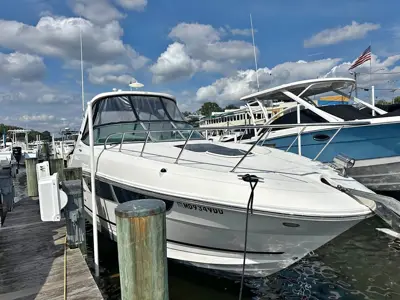 2015 Sea Ray Boats Sundancer 310