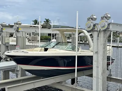 2022 Chris-Craft Launch 25 GT