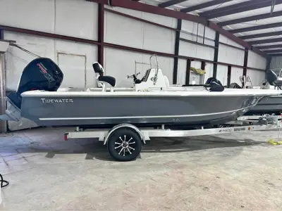 2026 TIDEWATER BOATS 1910 carolina bay