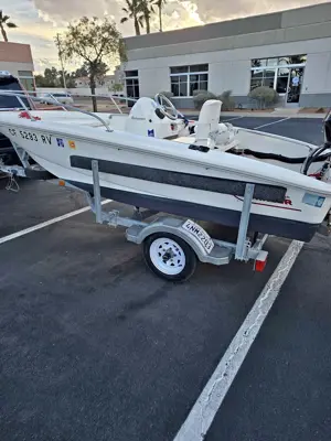 Boston whaler 130 super sport