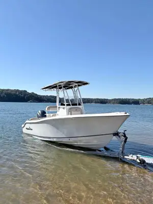 2016 NauticStar 2102 legacy center console