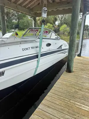 2004 23.2 hurricane deck boat 225 Yamaha 4 stroke