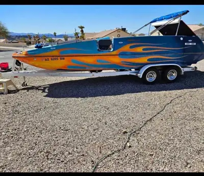 2004 Aftershock 24’ party deck