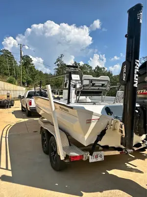 2020 XPRESS X21 BAY 21FT Aluminum Boat