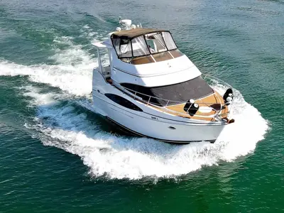 2004 Carver 366 motor yacht