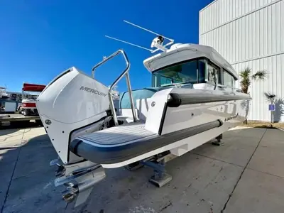 2023 Axopar 37 Dual Cabin Boat 78 hrs AC/Heat Trailer and more