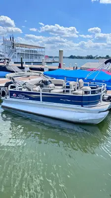 Sun tracker pontoon *OBO*