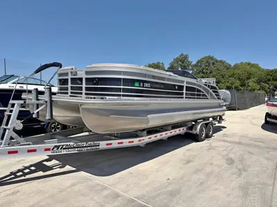 2020 Bennington R 27