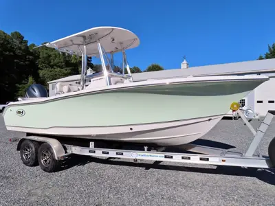 2022 Sea Hunt Ultra 219