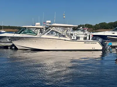 2011 Grady White freedom 307