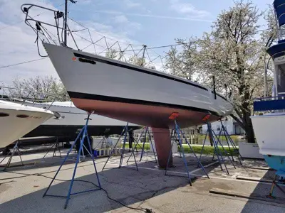 1988 G&S 35 racer/cruiser sailboat