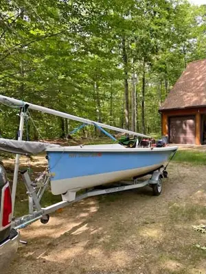 2006 Vanguard Nomad Sailboat 17’
