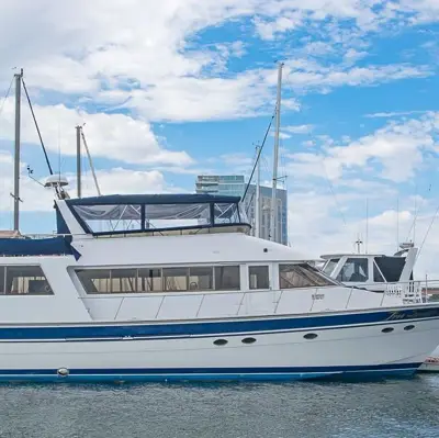 1990 Kha Shing Flush Deck 60 Motor Yacht